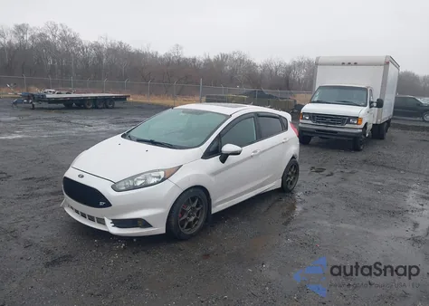 2016 Ford Fiesta St z USA, uszkodzony, nr VIN 3FADP4GX0GM185929